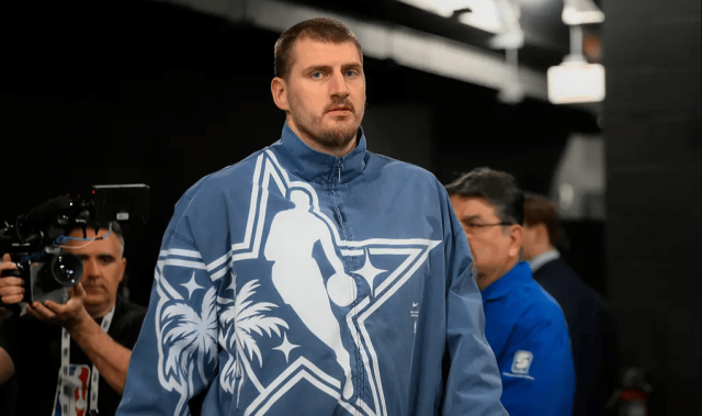 不白挨骂！全明星合砍2分后 约基奇单节19分东契奇17+4