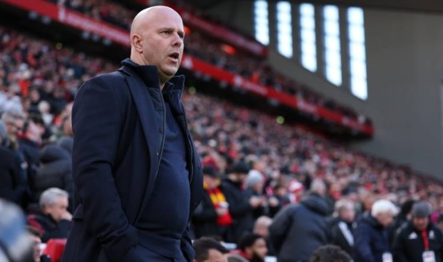 全被说中了！斯洛特输球赛后“甩锅”，球迷吐槽：又一个滕哈赫