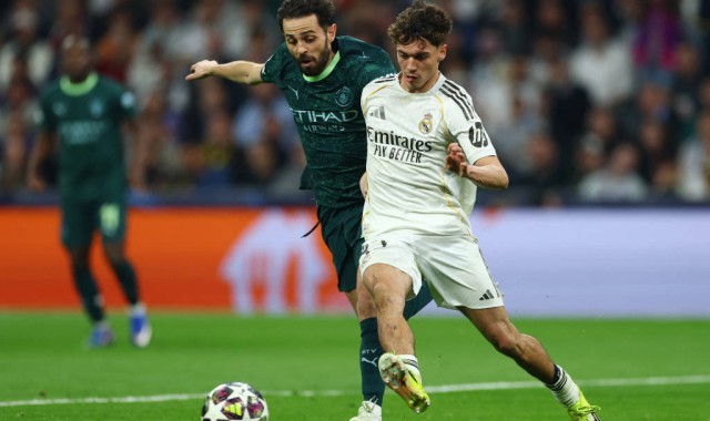 德转回顾近3次皇仁大战：比达尔抢戏、J罗弑旧主、何塞卢3分钟2球