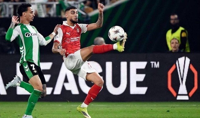 欧联杯4强全部出炉！英超2队成功会师半决赛，西甲+意甲全军覆没