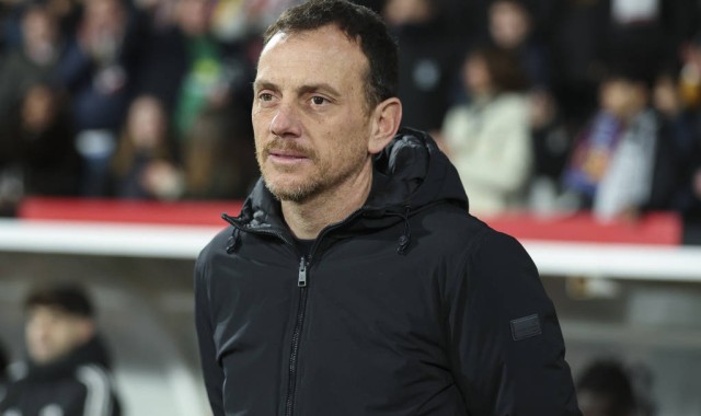 吉罗纳 - 2025/26赛季西甲巴塞罗那：实时反应、争议和最新动态