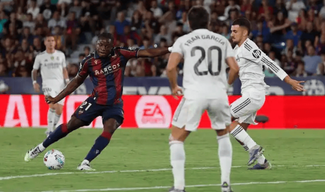 西甲焦点战：巴列卡诺VS莱万特，保级生死局