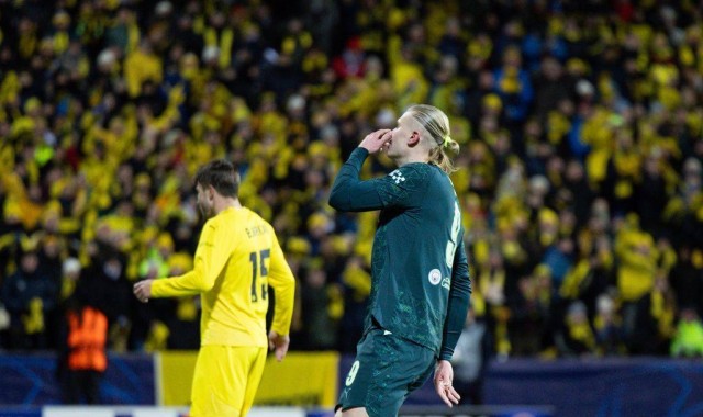 真退钱！曼城球迷在北极圈目睹球队惨案 球员集资补偿