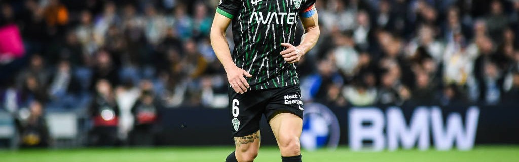 巴尔韦德本赛季联赛表现解析：追平个人西甲单赛季最佳纪录，助力皇马争冠