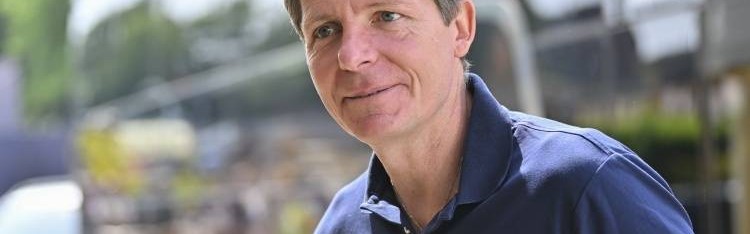 发布会炮轰、赛季末离任！格拉斯纳与水晶宫，一场不可避免的决裂