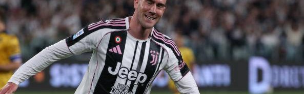 意甲顶薪榜单解析：劳塔罗稳居亚军，拉比奥特与德布劳内强势入围