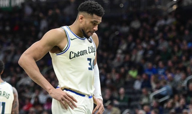 雄鹿为何不交易字母哥？三大难处导致开不了口